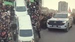 صدمة في 'إسرائيل' بعد استعراض سيّارات حديثة وجديدة، وجرّافات عملاقة لا أحد يعلم أين كانت!