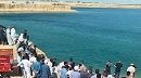 غرق أحد المواطنين داخلها.. ظهور بحيرة بشكل غامض ومفاجىء في قلب الصحراء بمصر 