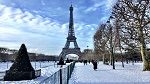 إلغاء 140 رحلة جويّة في باريس بسبب تهاطل الثلوج