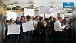 وقفة احتجاجية لعدد من الأساتذة المتعاقدين بعد أن تم فصلهم 