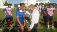 بعد نجاته من محاولة إغتيال , رضا شرف الدين يحضر تمارين النجم
