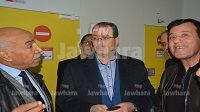 وزير الشباب و الرياضة و رئيس جامعة كرة السلة يزوران اللاعب الهادي بن سعيدان