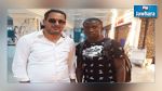 لاعب كالوم الغيني يقترب من الملعب القابسي