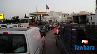 طوابير طويلة أمام محطات بيع الوقود