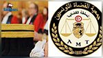القضاة يعلقون الإمضاء على أصول الأحكام ومسوداتها