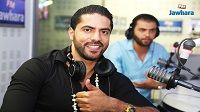 الممثل طارق المناعي يغني 