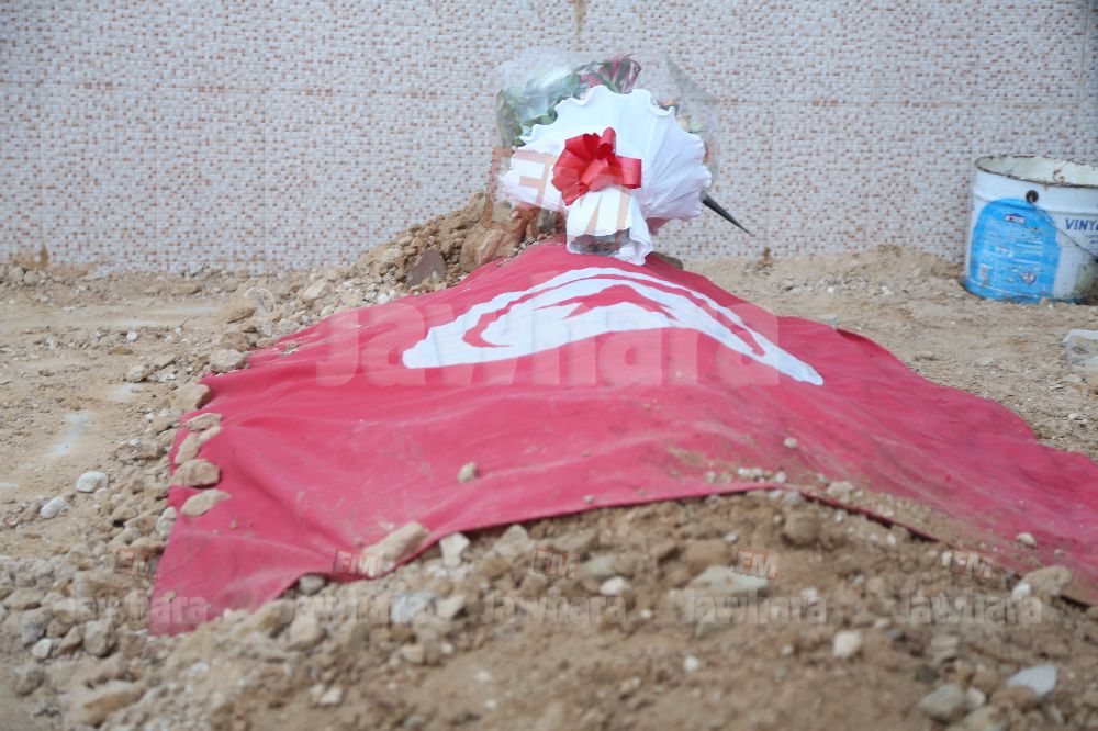 martyr 5 25-11-2015 20-10.JPG