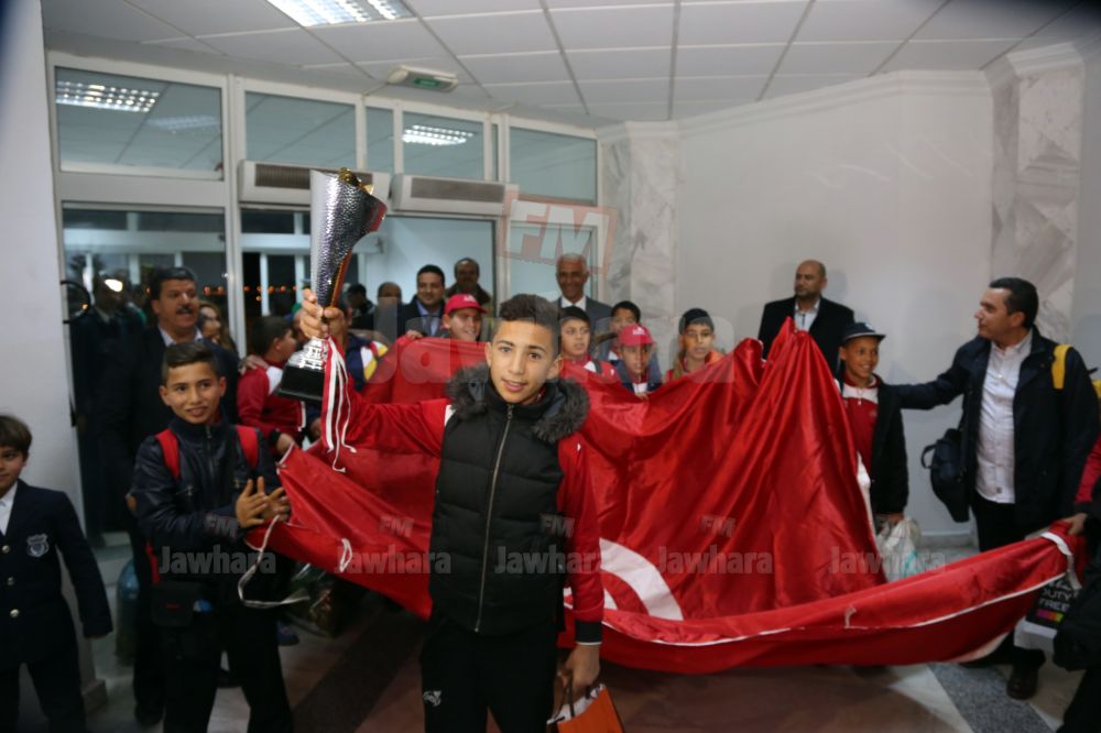 ess 9 29-02-2016 20-13.JPG