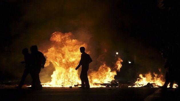 Sousse : Des délinquants tentent de couper la route reliant Sahloul à Sidi Abdelhamid