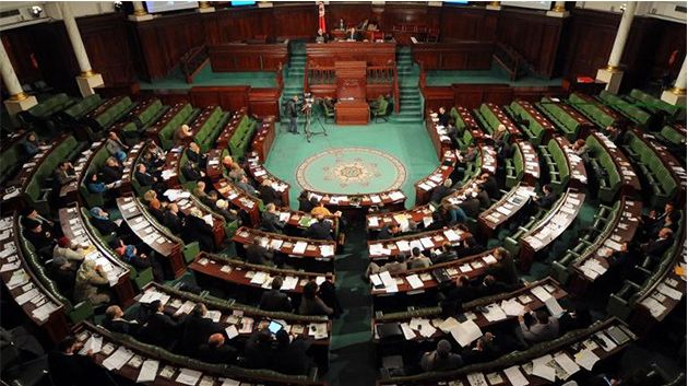 70 députés signent une motion de défiance contre Ben Jaâfer