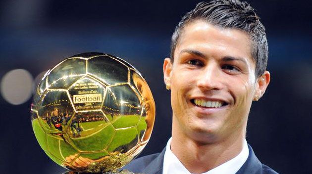 Au Bernabeu : Ronaldo fêtera samedi le Ballon d'or avec les supporters du Real