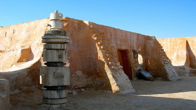 Concert « Les dunes électroniques » dans le décor de Star wars à Tataouine.