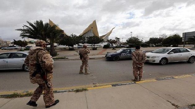 Libye: le siège de l'armée attaqué