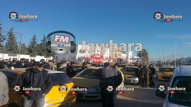 Kairouan : Sit-in des chauffeurs de taxis