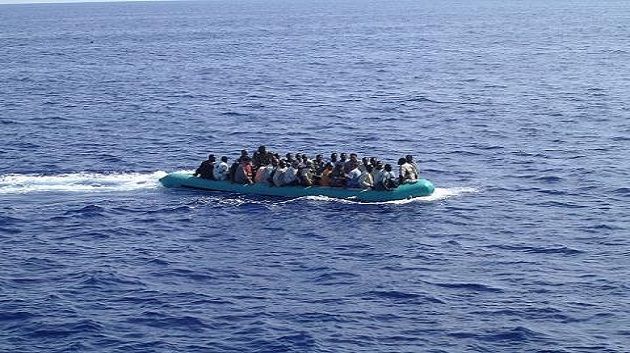 Sauvetage de 98 immigrés clandestins venus des côtes libyennes