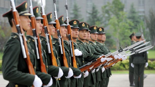La Chine renforce son budget militaire après un grave déficit commercial