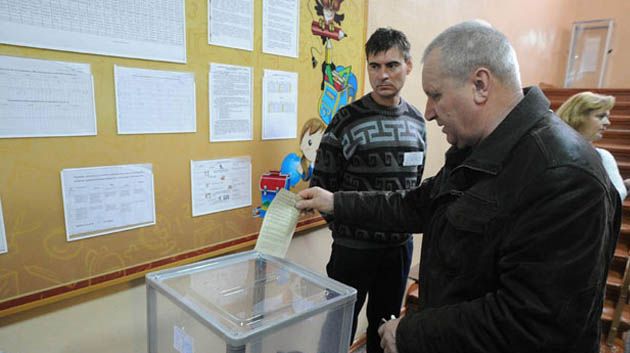 Crimée - référendum : 93% ont voté pour le rattachement à la Russie