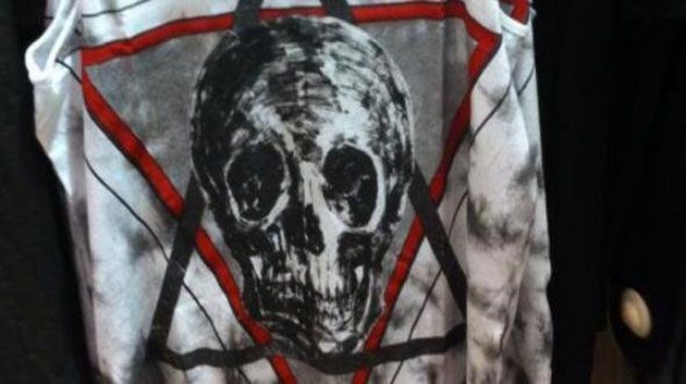 H&M : Un T-shirt crée une polémique avec les juifs