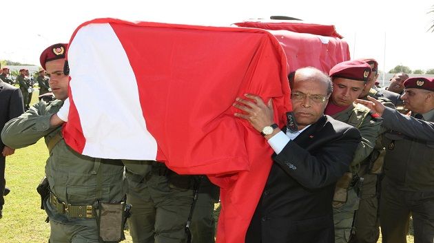 Tunisie: Marzouki assiste à la cérémonie de funéraire du martyr Chawki Ben Khalifa
