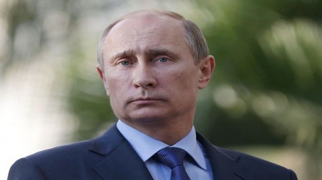 Poutine rappelle ses troupes et demande à l'Ukraine de faire de même