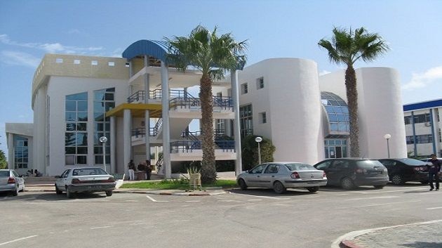 Monastir : Les enseignants et les professeurs universitaires protestent