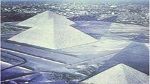 Les pyramides d'égypte couvertes de neige