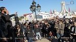  Les manifestants islamistes affluent sur la place de la Kasbah