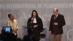 La jeune avocate Yasmine Attia remporte le concours de plaidoiries au Mémorial de Caen