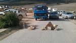 Sousse : Des employées d'une usine bloquent la route entre Ennfidha et Sidi Bouali 