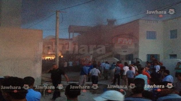 Incendie : La maison qui a pris feu à Djerba en Images