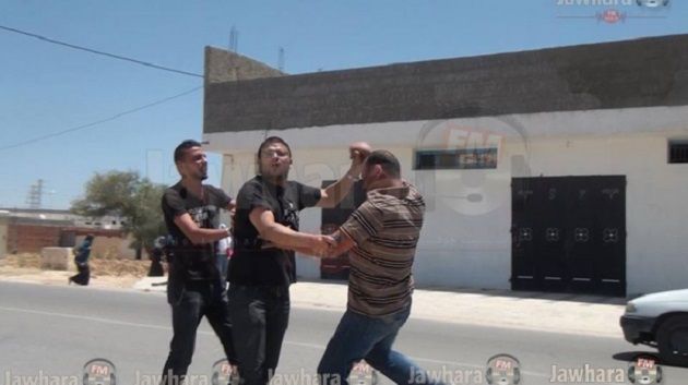 Le correspondant d'Al Hiwar Ettounsi agressé à Souassi par les gardes d'une usine