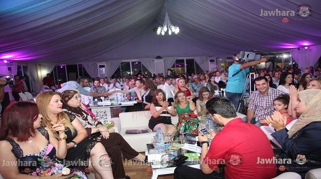 Ouverture de la soirée du 9ème anniversaire de Jawhara FM à Jinen Khadija