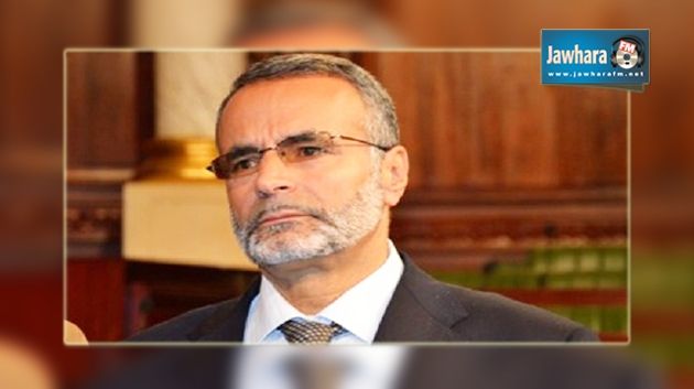 Parrainé par 14 députés, Abderraouf Ayadi se présente à la présidentielle