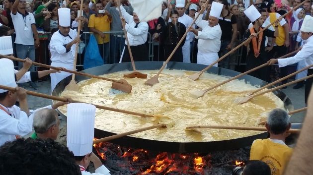Omelette géante à El Kantaoui : Elle est bel et bien géante mais pas un record !