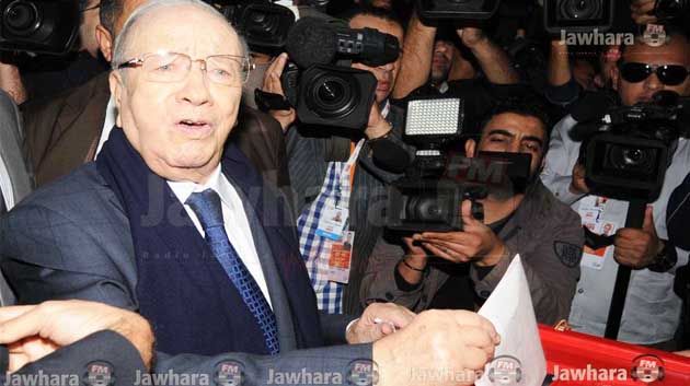 Béji Caïed Essebsi accomplit son devoir électoral