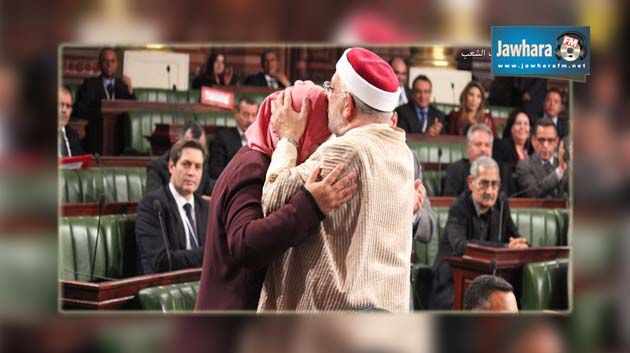 Photo du jour : Que s’est-il passé dès l’annonce du nom du vice-président du parlement ?