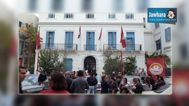 Des inconnus menacent de faire exploser le siège de l’UGTT