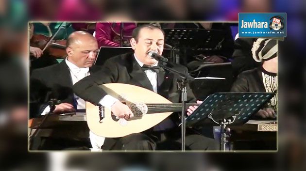 Lotfi Bouchnak fait don de son instrument musical en faveur des palestiniens 
