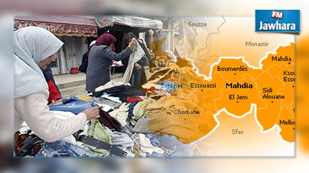 Mahdia : Les commerçants des vêtements d’occasion (friperie) en sit-in devant le siège de la Douane