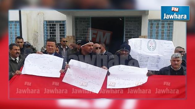 Sousse : Des agents sécuritaires dénoncent le terrorisme et revendiquent une loi les protégeant