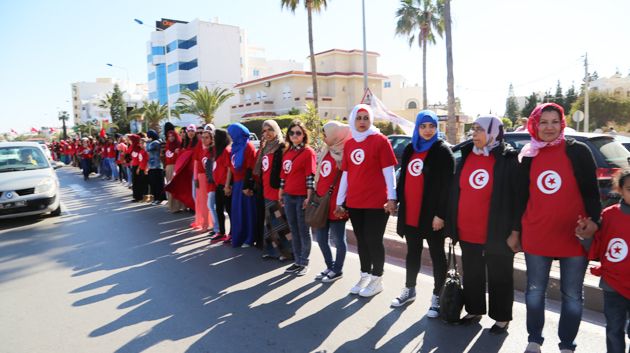  Main dans la main, Nous sommes tous la Tunisie