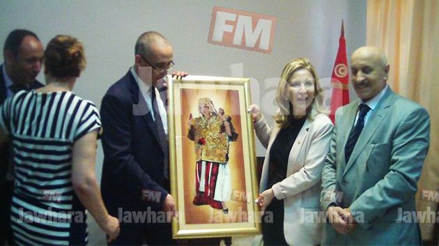 Salma Elloumi en visite au gouvernorat de Mahdia