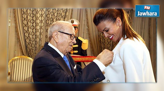 Habiba Ghribi décorée par le président de la République (Vidéo)