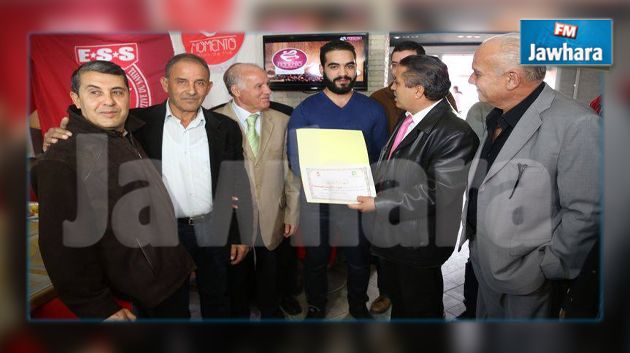   Hommage aux vétérans de l'Etoile du Sahel et du Club Africain