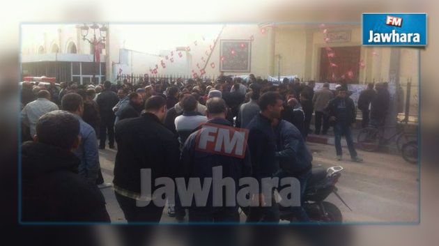 Réouverture d’un point de vente de boissons alcoolisées à El Jem : Les citoyens protestent