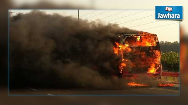 Sidi Bouzid : Un minibus transportant des joueurs minimes de handball prend feu