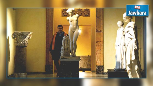 Italie : Des statues rhabillées au musée du Capitole lors de la visite de Rouhani