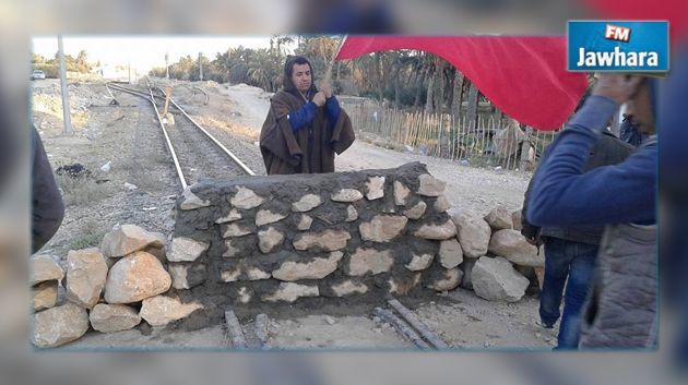 Houcine Dimassi : Le gouvernement doit exécuter la loi afin d’empêcher l’effondrement du pays