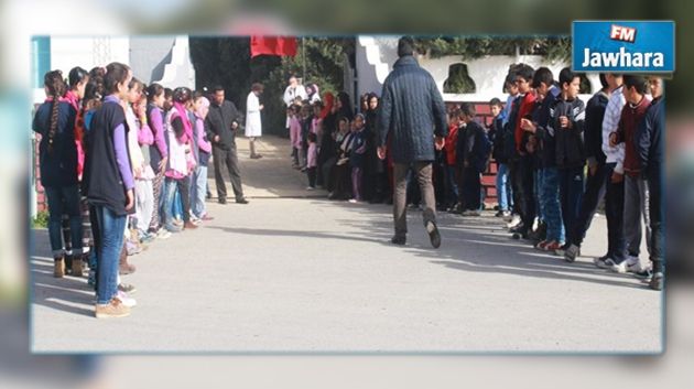 El Haouaria : Des parents d'élèves protestent contre la fermeture d'une école