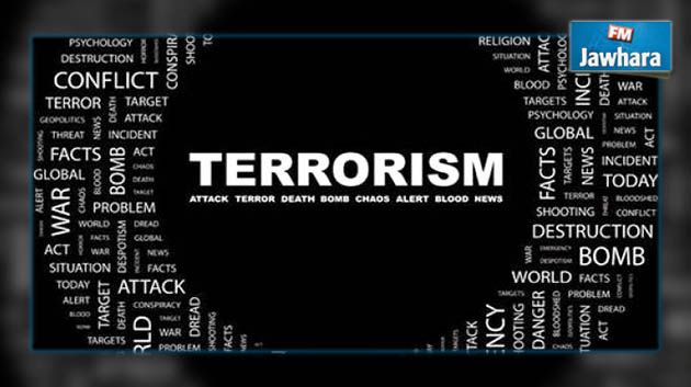 Un don de 70 mille DT au Fonds national de lutte contre le terrorisme